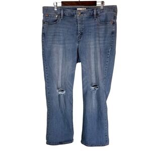 Levi's‎ Boyfriend Jeans Women's 20W Light Wash Distressed Denim Casual